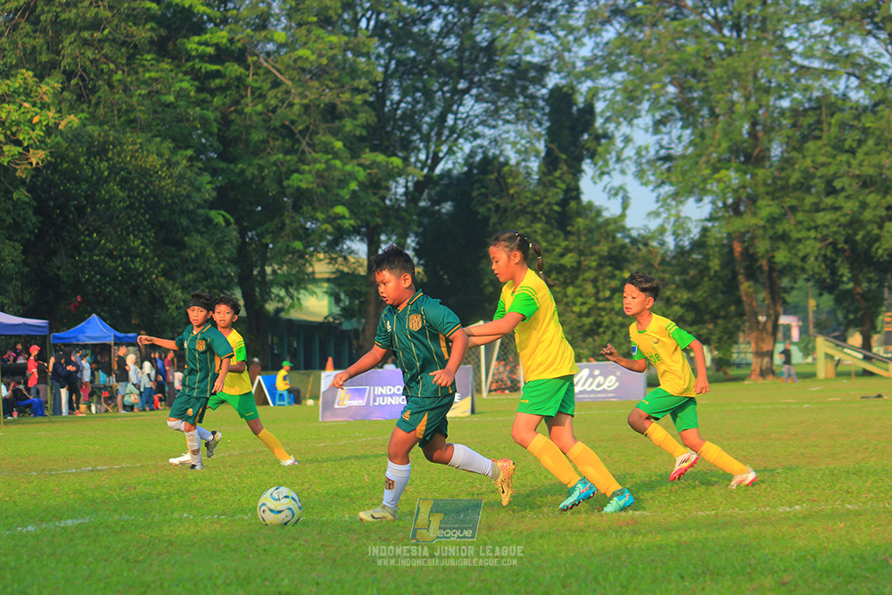 ijl u10 200925 folk football academy vs brazillian soccer lfa