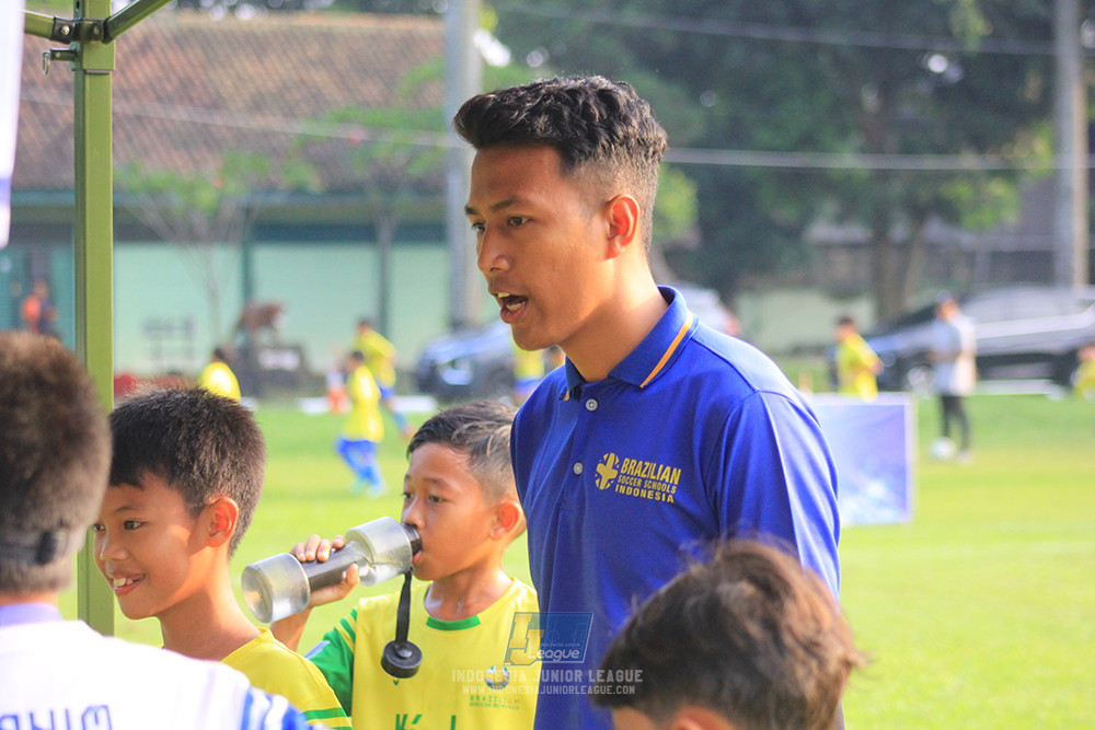 ijl u10 200925 folk football academy vs brazillian soccer lfa
