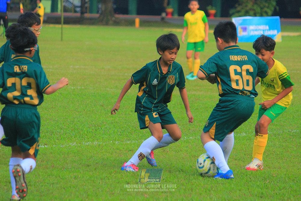 ijl u10 200925 folk football academy vs brazillian soccer lfa