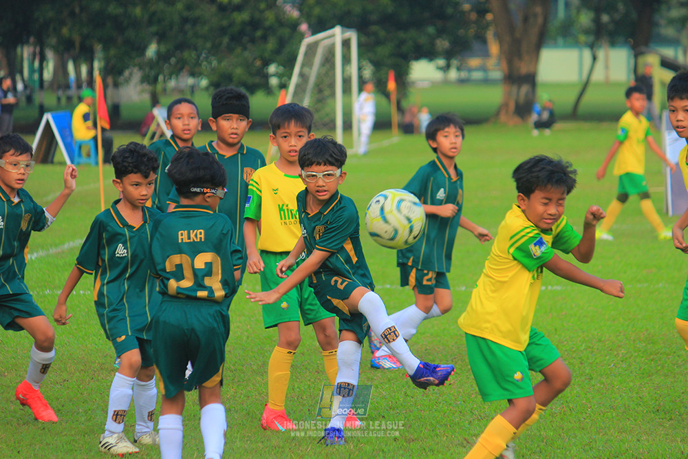 ijl u10 200925 folk football academy vs brazillian soccer lfa