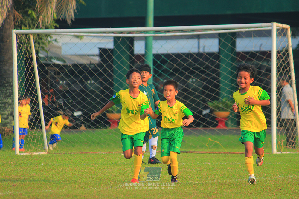 ijl u10 200925 folk football academy vs brazillian soccer lfa