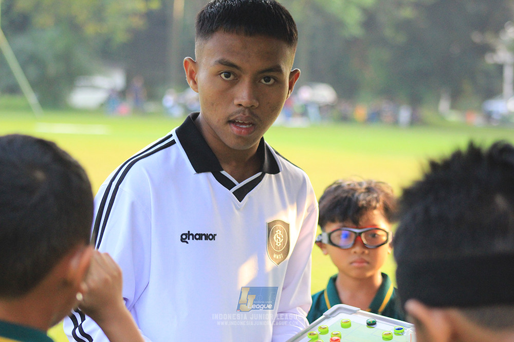 ijl u10 200925 folk football academy vs brazillian soccer lfa