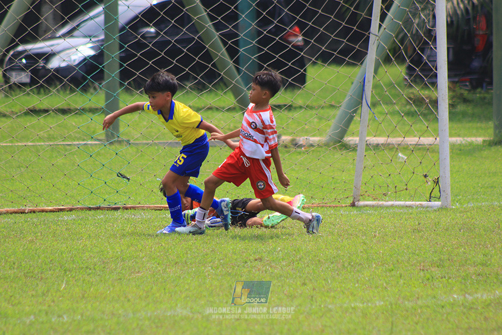 ijl u10 200925 isa marzuki badriawan vs brazillian soccer bintaro