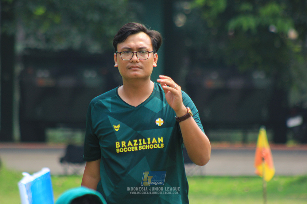 ijl u10 200925 isa marzuki badriawan vs brazillian soccer bintaro