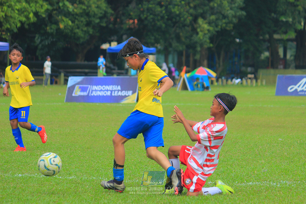 ijl u10 200925 isa marzuki badriawan vs brazillian soccer bintaro