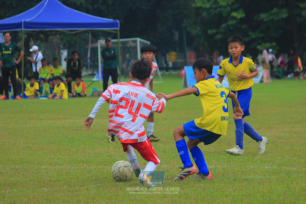 ijl u10 200925 isa marzuki badriawan vs brazillian soccer bintaro