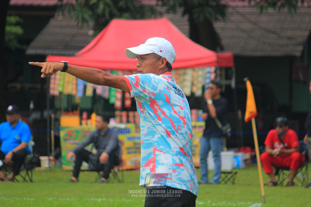ijl u10 200925 isa marzuki badriawan vs brazillian soccer bintaro