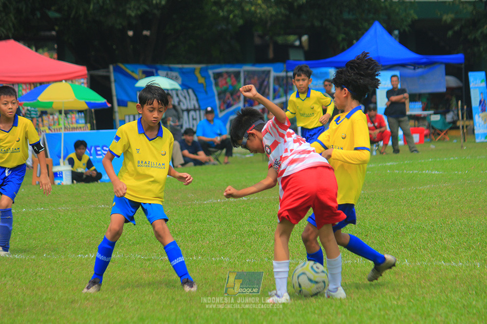 ijl u10 200925 isa marzuki badriawan vs brazillian soccer bintaro