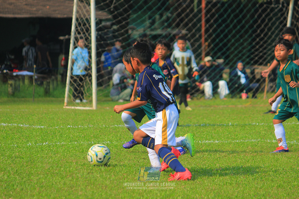 ijl u10 200925 pelita jaya ss vs folk football academy