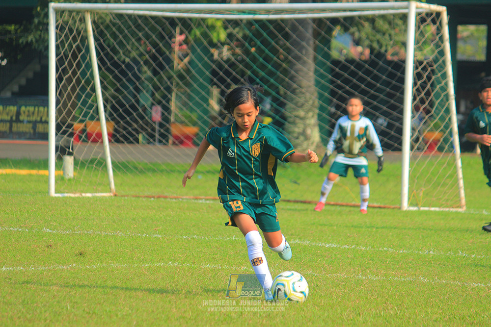 ijl u10 200925 pelita jaya ss vs folk football academy
