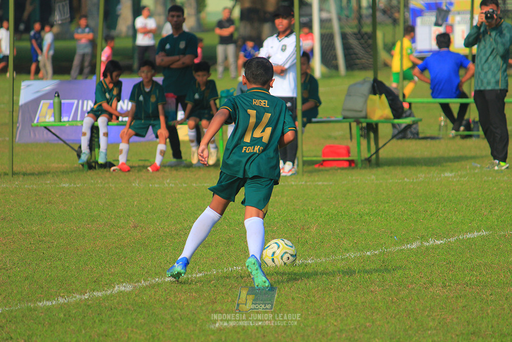 ijl u10 200925 pelita jaya ss vs folk football academy