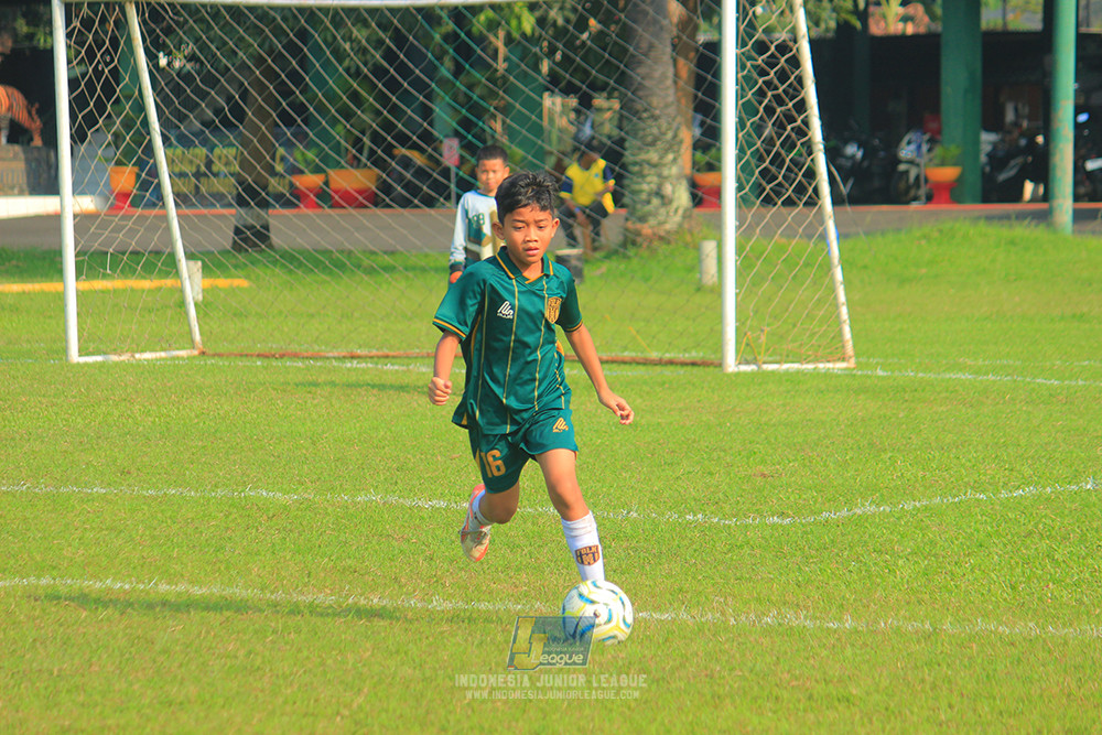 ijl u10 200925 pelita jaya ss vs folk football academy