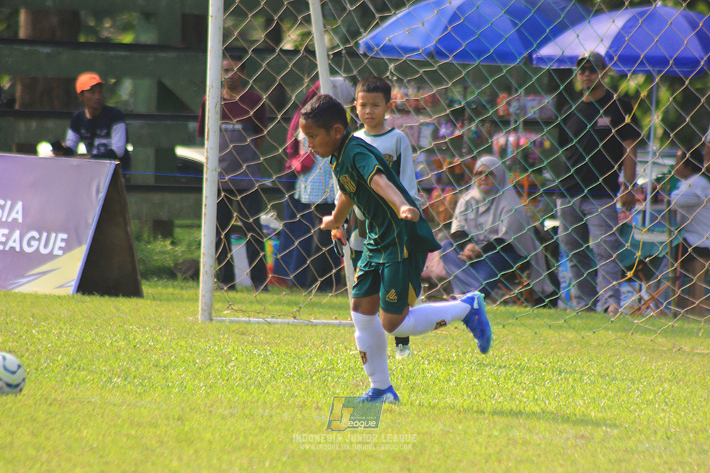 ijl u10 200925 pelita jaya ss vs folk football academy