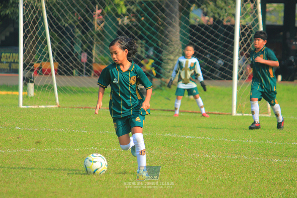 ijl u10 200925 pelita jaya ss vs folk football academy