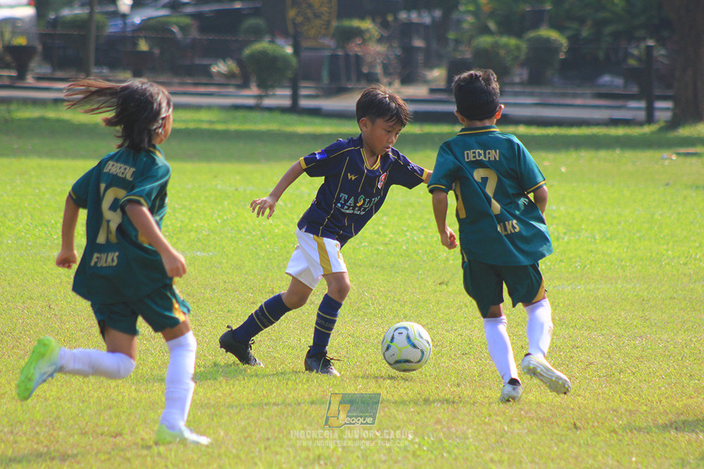 ijl u10 200925 pelita jaya ss vs folk football academy