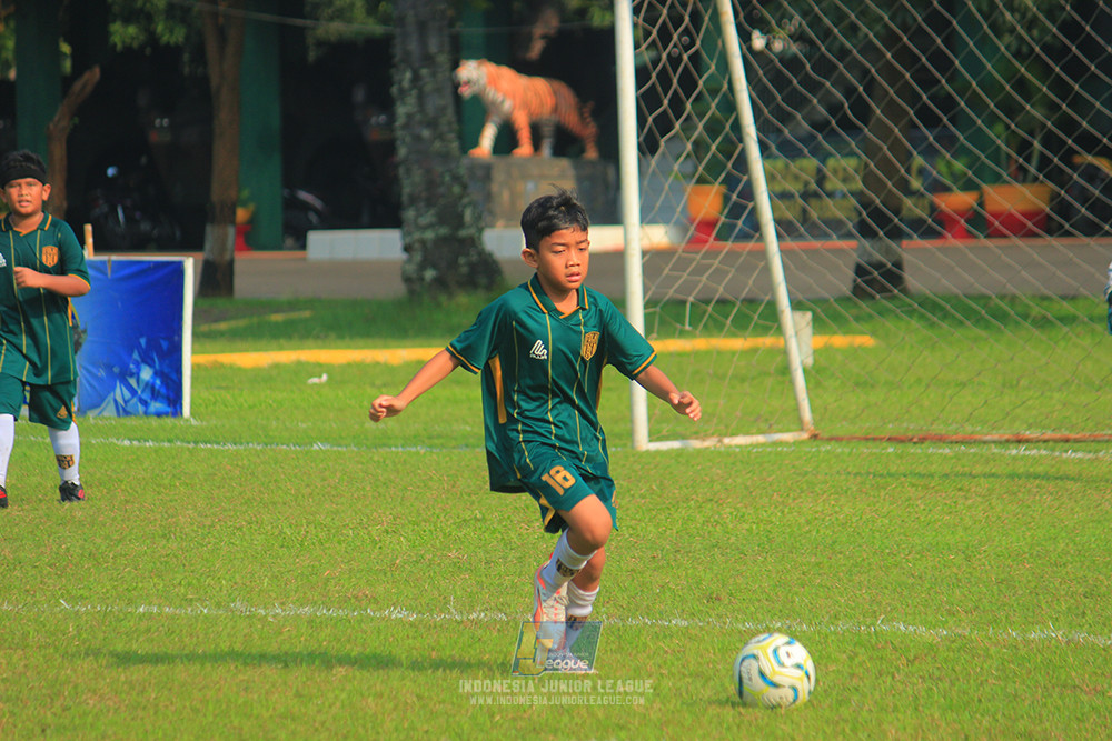 ijl u10 200925 pelita jaya ss vs folk football academy