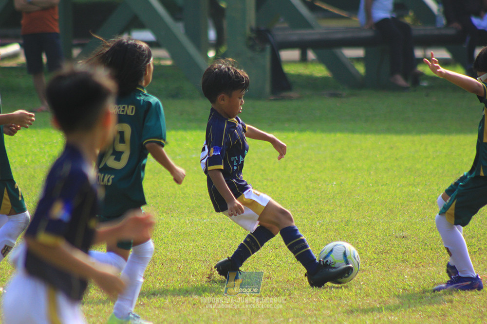 ijl u10 200925 pelita jaya ss vs folk football academy