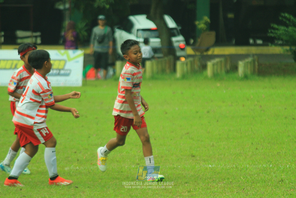 ijl u10 200925 timah united vs isa marzuki badriawan