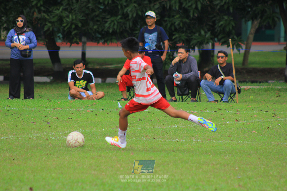 ijl u10 200925 timah united vs isa marzuki badriawan