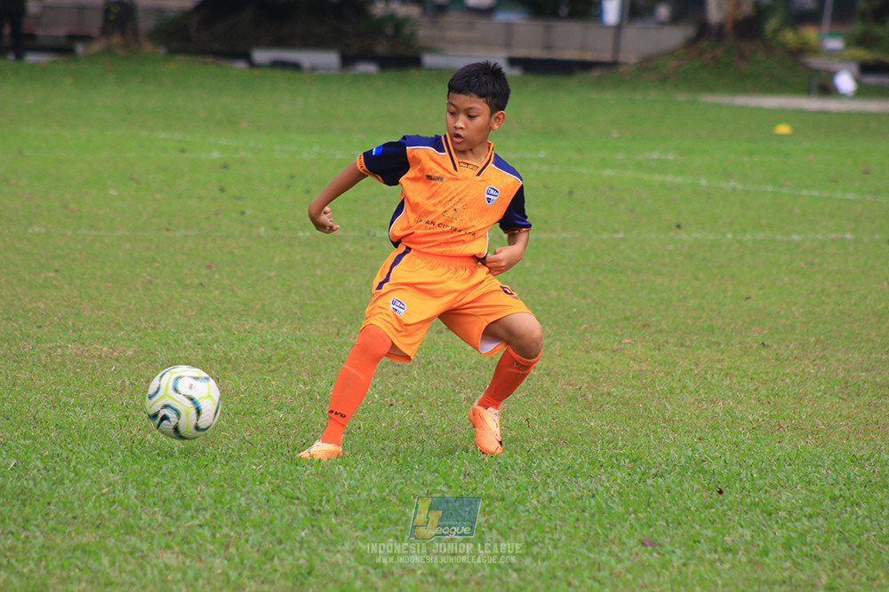 ijl u10 200925 timah united vs isa marzuki badriawan