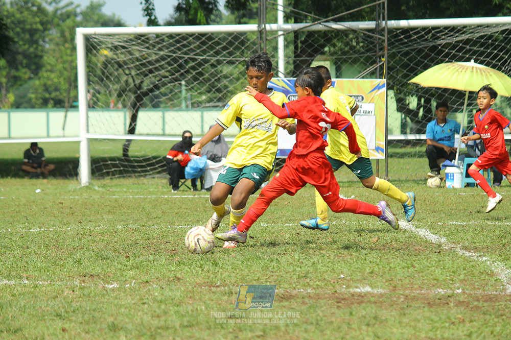 ijl u10 210925 brazillian soccer senayan vs maesa pararaider army