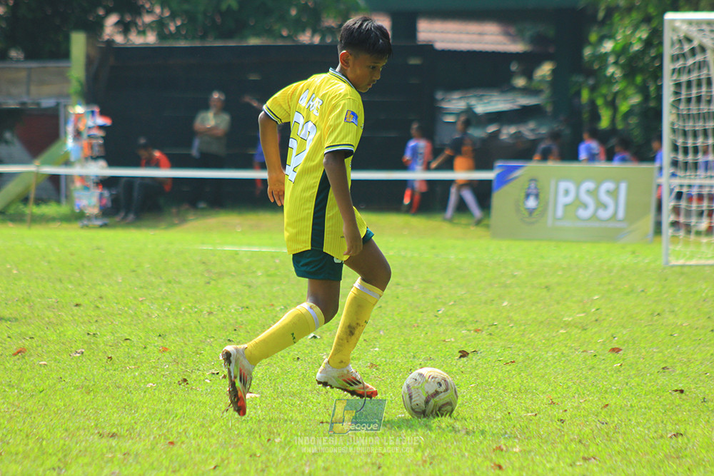 ijl u10 210925 brazillian soccer senayan vs maesa pararaider army