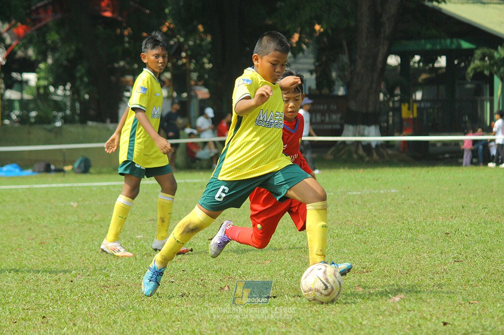 ijl u10 210925 brazillian soccer senayan vs maesa pararaider army