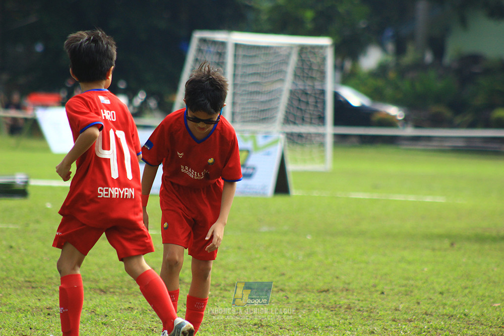 ijl u10 210925 brazillian soccer senayan vs maesa pararaider army