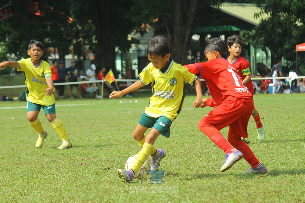 ijl u10 210925 brazillian soccer senayan vs maesa pararaider army