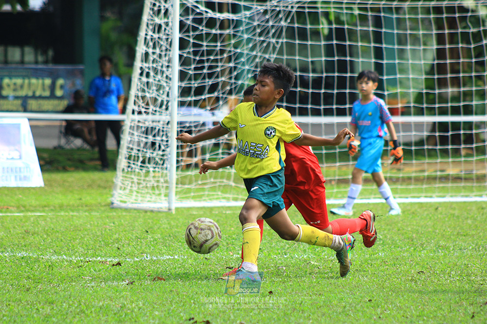ijl u10 210925 brazillian soccer senayan vs maesa pararaider army
