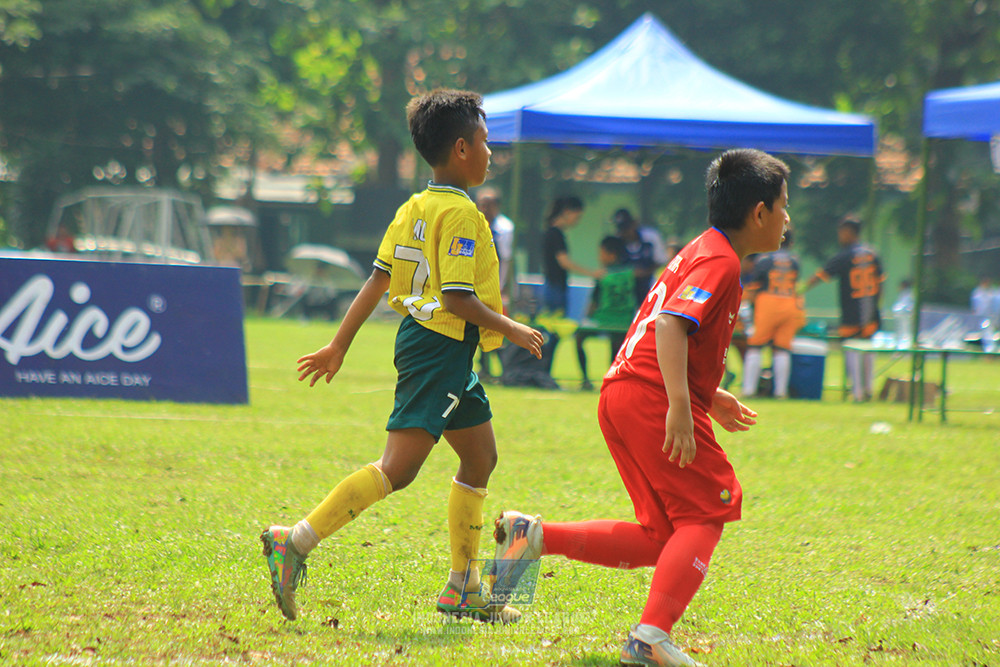 ijl u10 210925 brazillian soccer senayan vs maesa pararaider army
