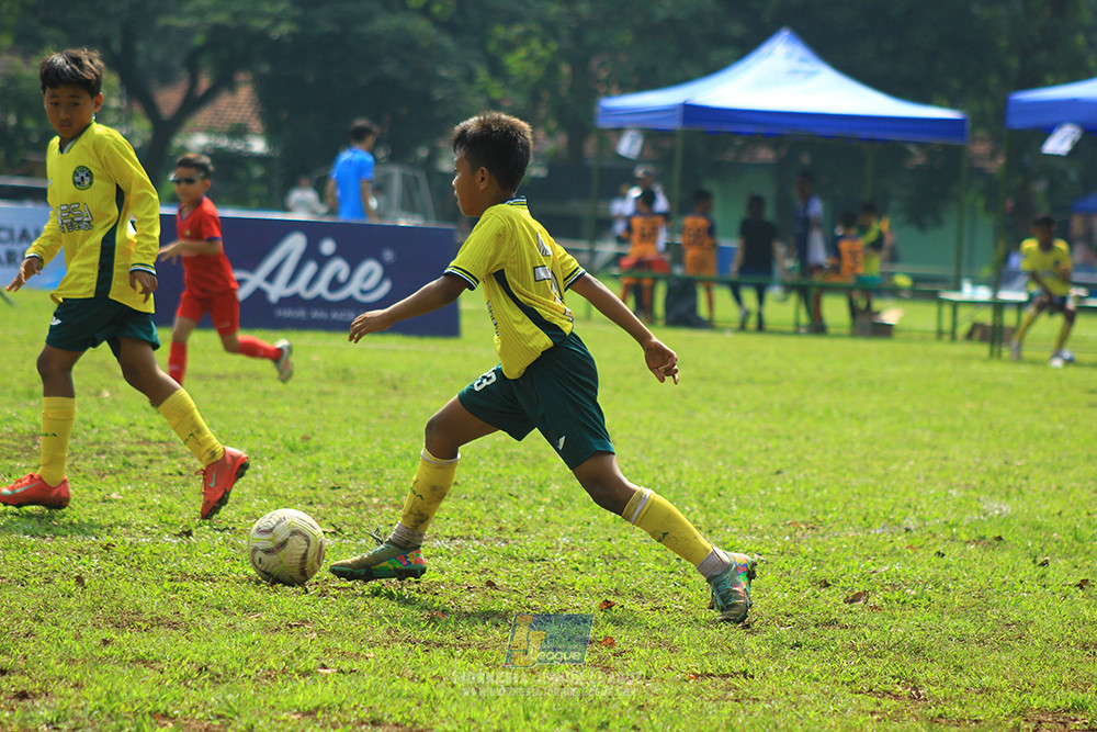 ijl u10 210925 brazillian soccer senayan vs maesa pararaider army