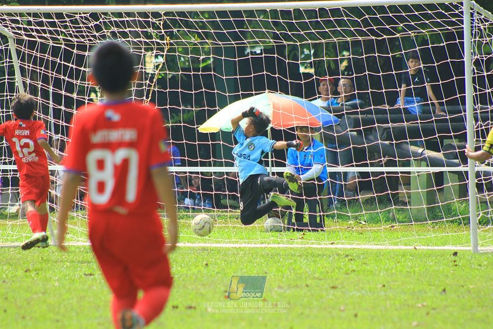 ijl u10 210925 brazillian soccer senayan vs maesa pararaider army