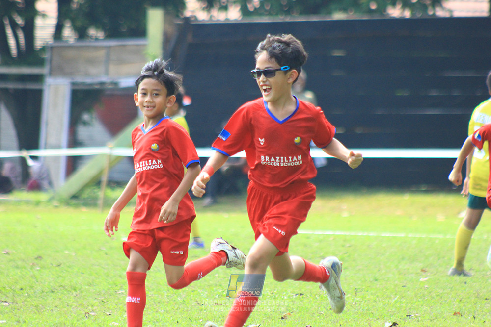 ijl u10 210925 brazillian soccer senayan vs maesa pararaider army