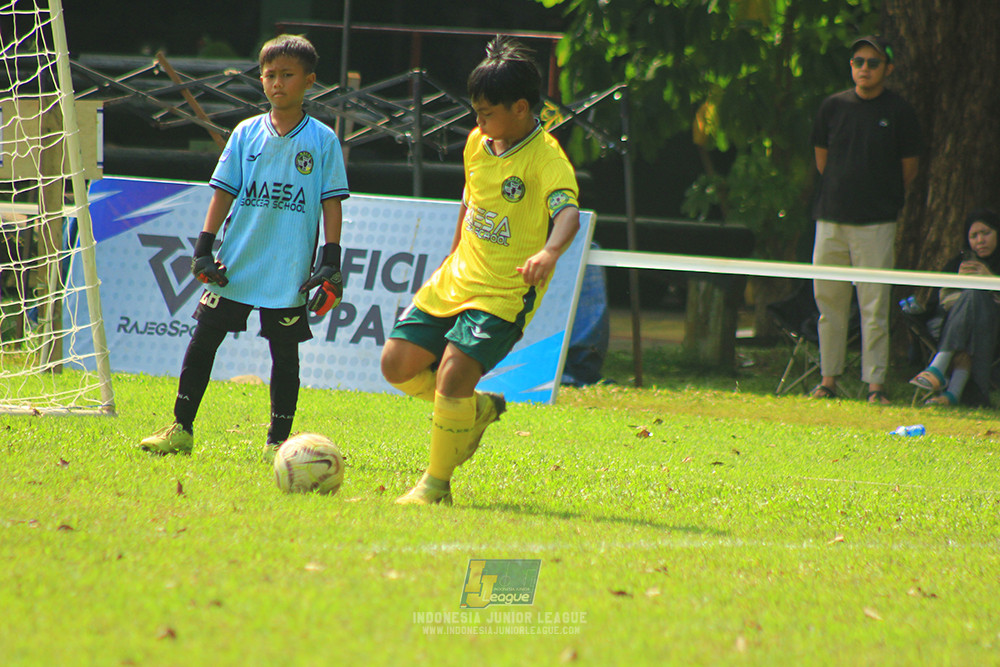 ijl u10 210925 brazillian soccer senayan vs maesa pararaider army