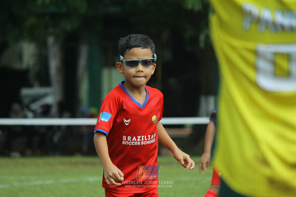 ijl u10 210925 brazillian soccer senayan vs maesa pararaider army