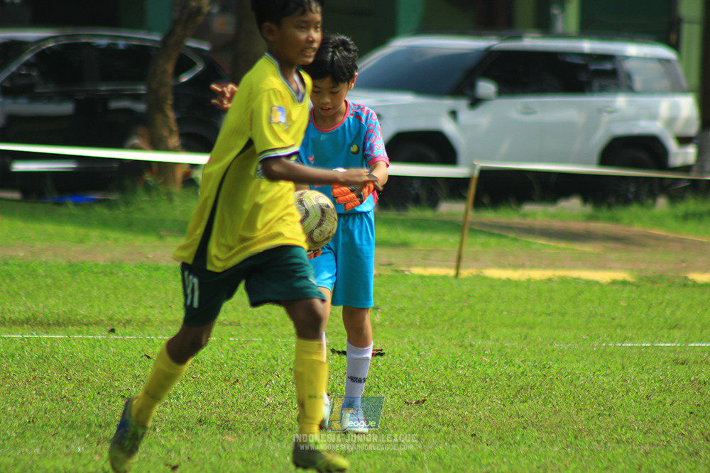 ijl u10 210925 brazillian soccer senayan vs maesa pararaider army