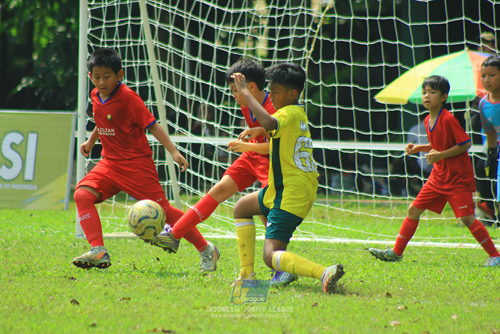 ijl u10 210925 brazillian soccer senayan vs maesa pararaider army