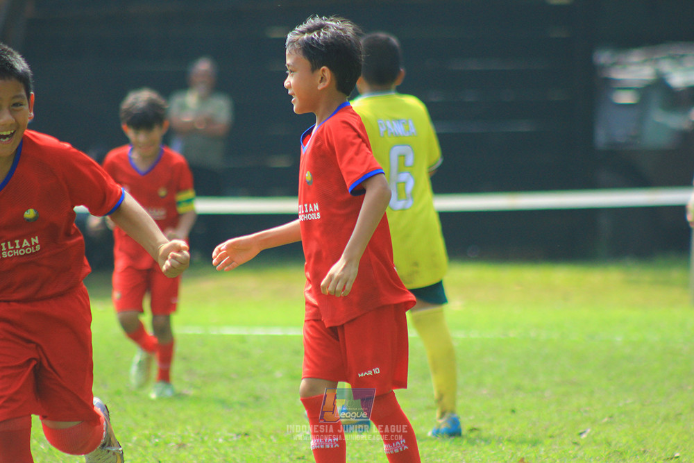 ijl u10 210925 brazillian soccer senayan vs maesa pararaider army