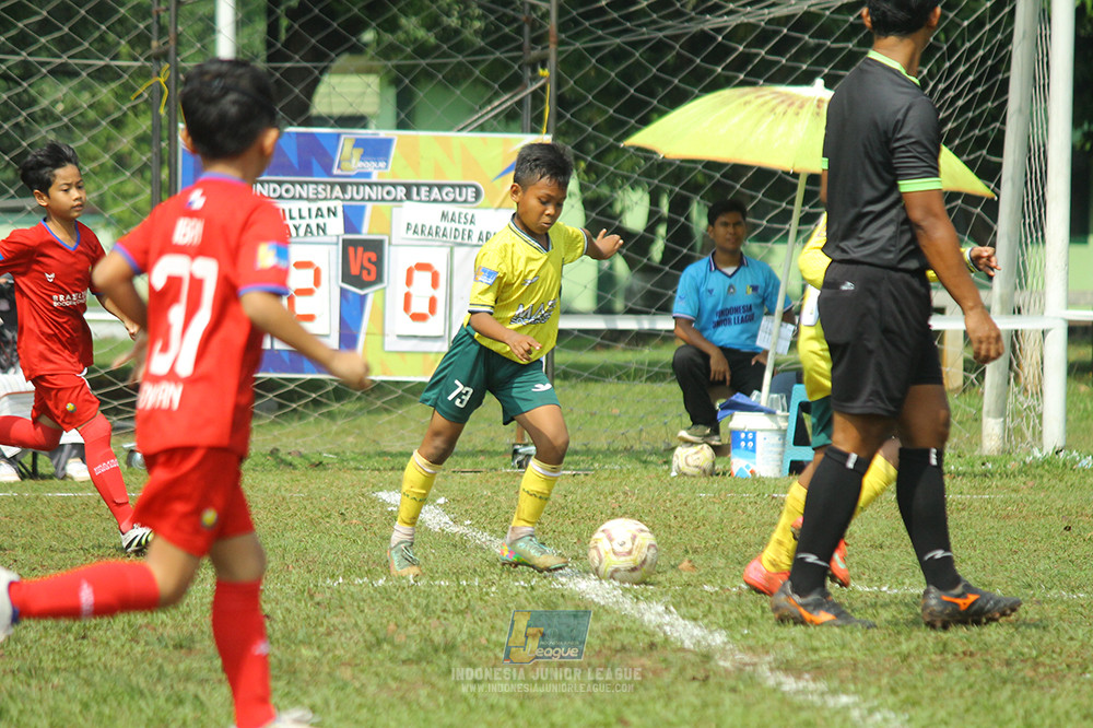 ijl u10 210925 brazillian soccer senayan vs maesa pararaider army