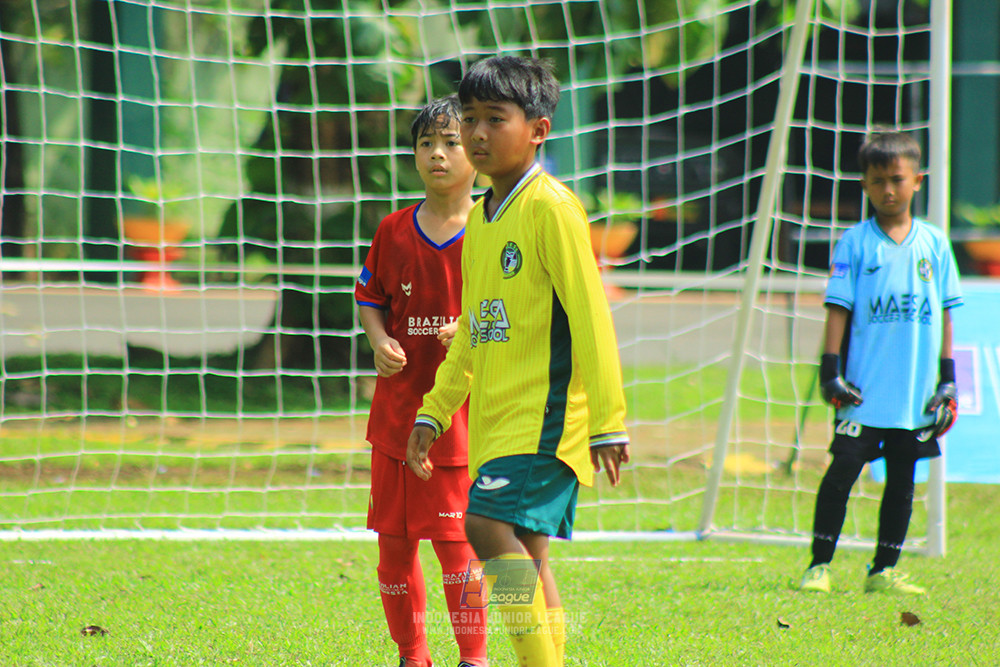 ijl u10 210925 brazillian soccer senayan vs maesa pararaider army