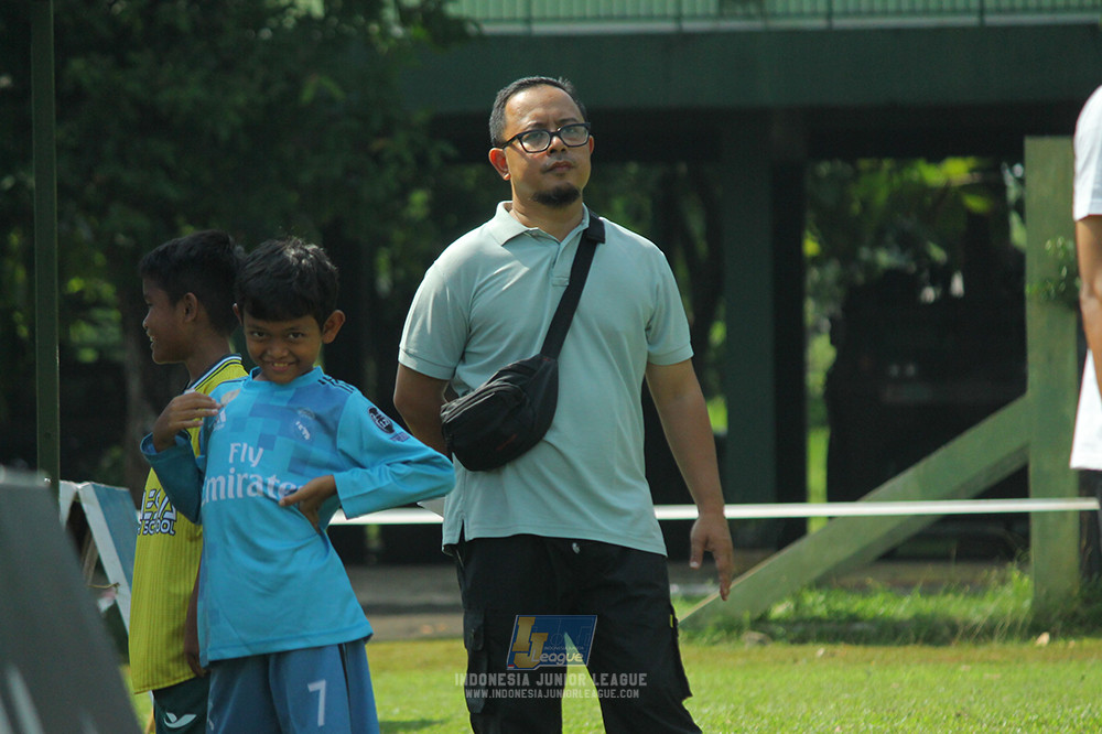 ijl u10 210925 brazillian soccer senayan vs maesa pararaider army
