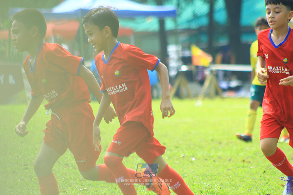 ijl u10 210925 brazillian soccer senayan vs maesa pararaider army
