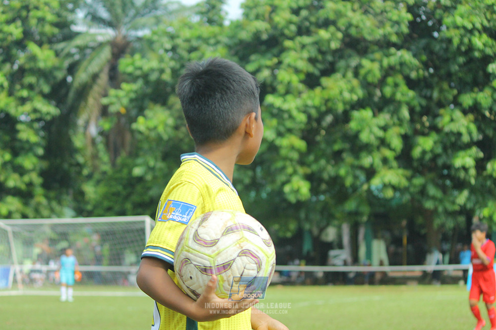 ijl u10 210925 brazillian soccer senayan vs maesa pararaider army