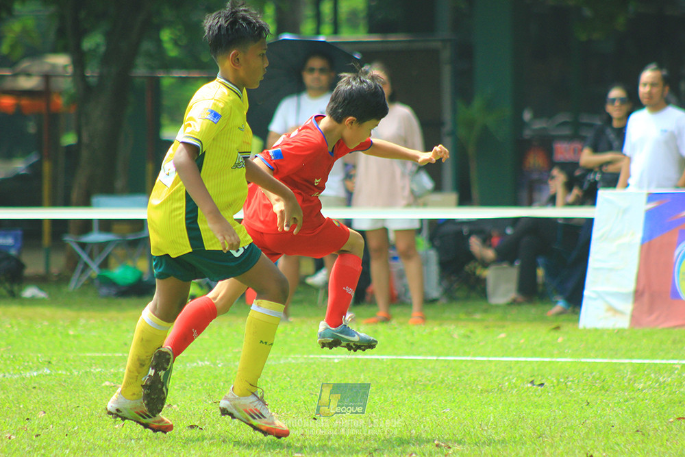 ijl u10 210925 brazillian soccer senayan vs maesa pararaider army