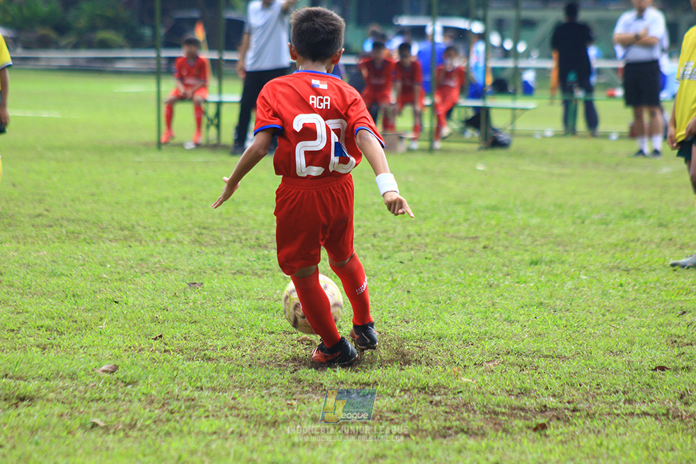 ijl u10 210925 brazillian soccer senayan vs maesa pararaider army