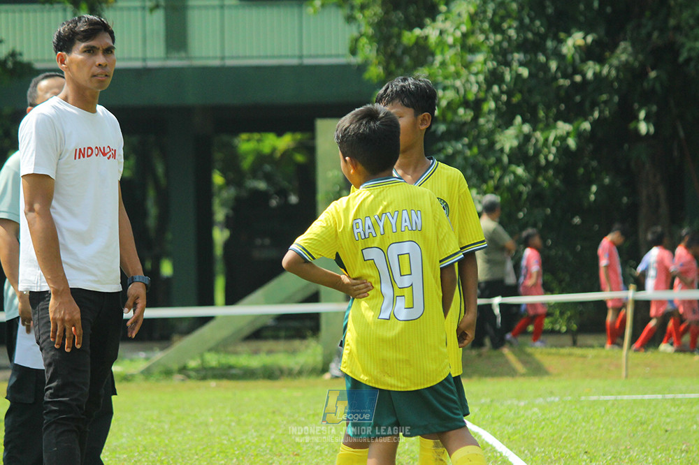 ijl u10 210925 brazillian soccer senayan vs maesa pararaider army