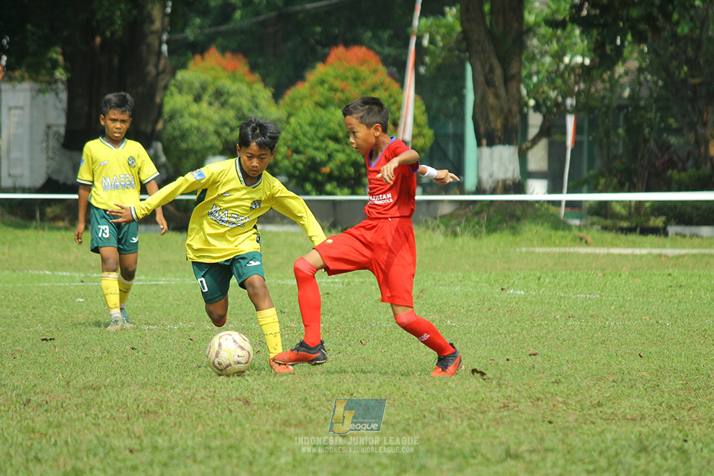 ijl u10 210925 brazillian soccer senayan vs maesa pararaider army