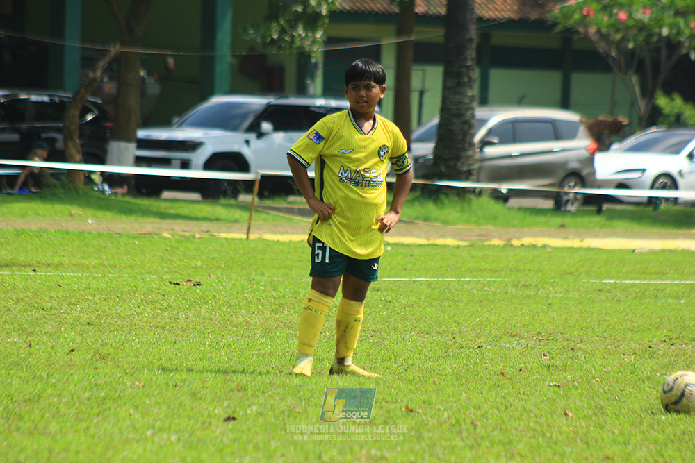 ijl u10 210925 brazillian soccer senayan vs maesa pararaider army