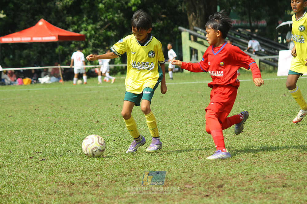 ijl u10 210925 brazillian soccer senayan vs maesa pararaider army